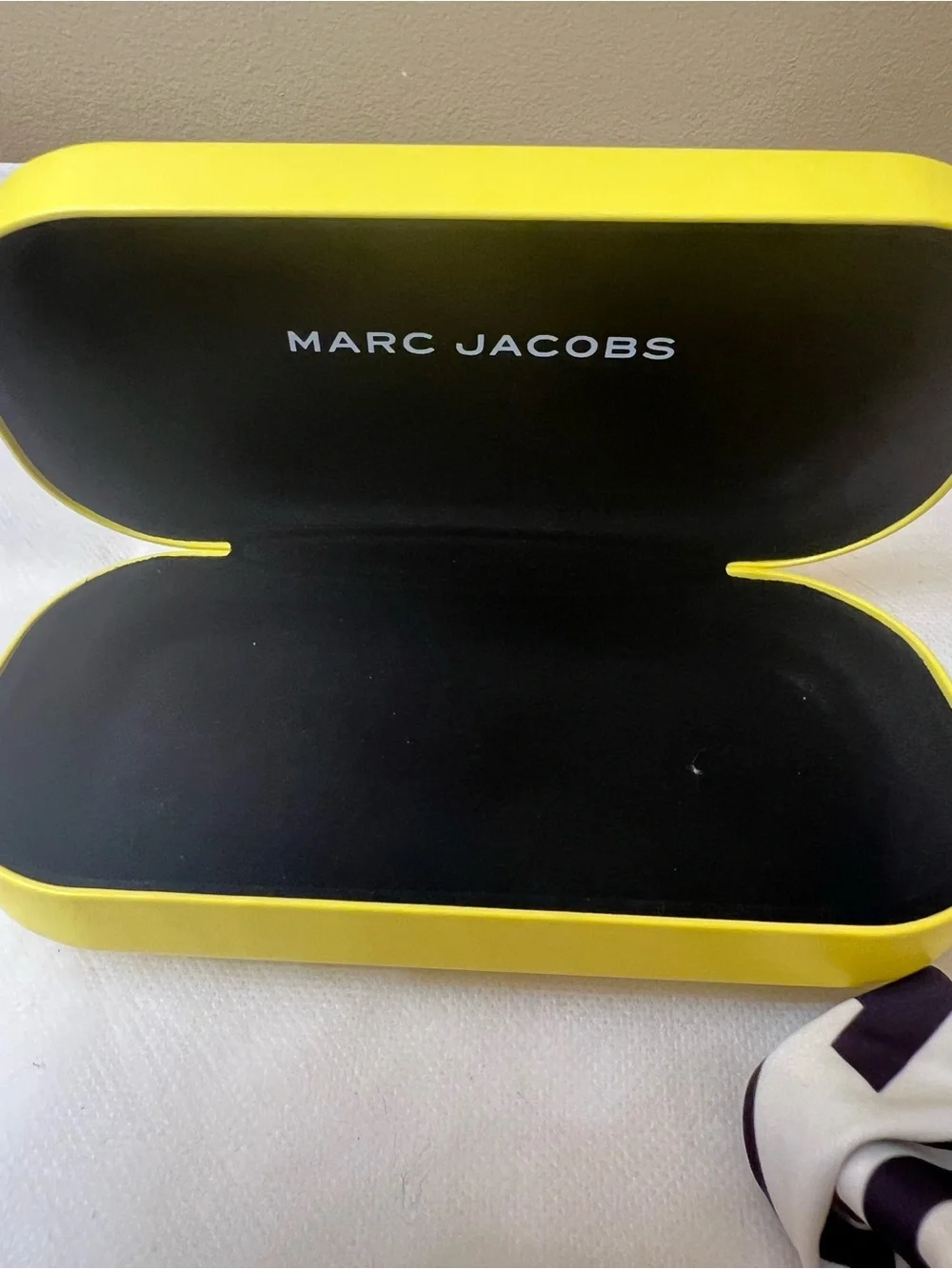 Marc Jacobs Yellow Hard Sunglasses Case NWOT